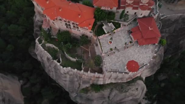 Mosteiro Meteora Grécia vista aérea — Vídeo de Stock