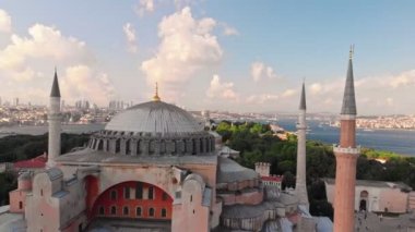 İstanbul 'da başlıca gösteriler