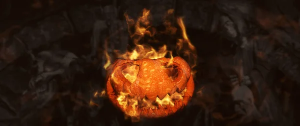 Calabaza de Halloween Jack O Linterna ardiendo en llamas en un ambiente asustadizo embrujado con parca y esqueletos — Foto de Stock