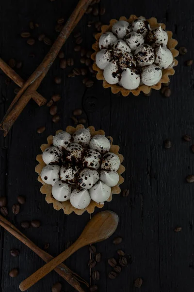 Cappuccino Tart Cinnamon Sticks Coffee Beans Rustic Wooden Table — Stock Photo, Image