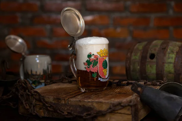 Traditionele Duitse Bierstein Met Zilveren Deksel — Stockfoto