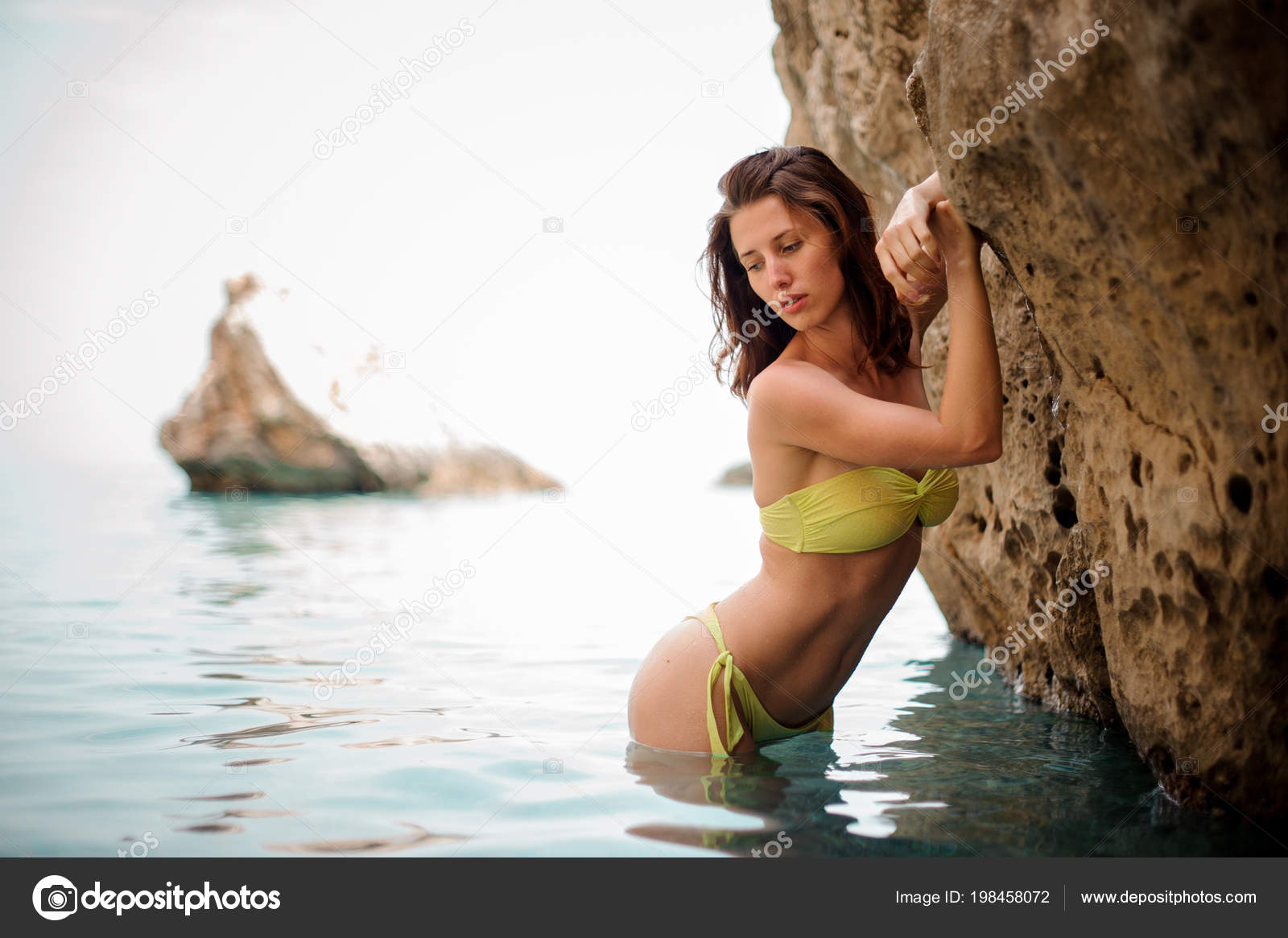 All Redhead bikini girl Redhead bikini girl will