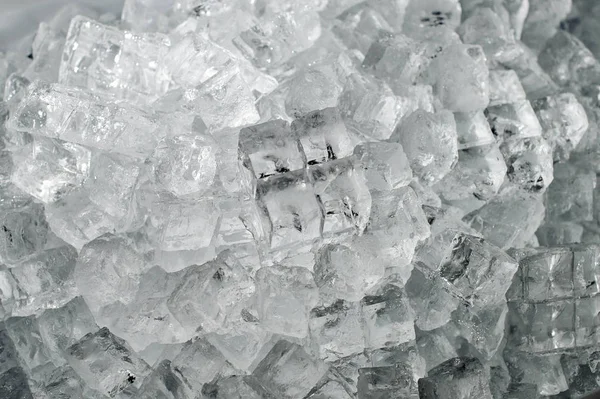 Fondo Texturizado Pequeño Cubo Hielo Transparente Acostado Montón Planta Producción — Foto de Stock