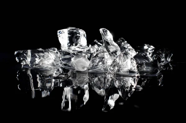 Heap Small White Transparent Ice Cubes Isolated Black Background Reflecting — Stock Photo, Image