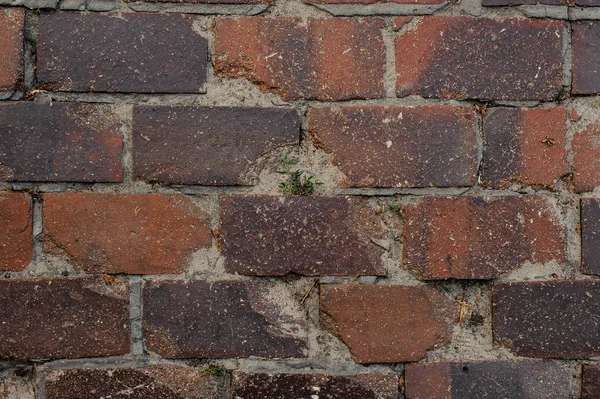 Nahaufnahme Der Alten Außenwand Mit Betonlinien Zwischen Rechteckigen Braunen Und — Stockfoto