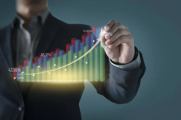 sanal gerçeklik kar grafik ile işadamı. İş teknolojisi ve dijital pazarlama kavramı.