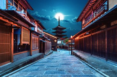 Yasaka Pagoda ve Sannen Zaka Street Kyoto, Japonya.