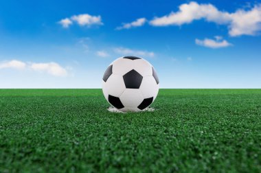 Futbol topu ve futbol sahası. Futbol kavramı.