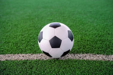 Futbol topu ve futbol sahası. Futbol kavramı.