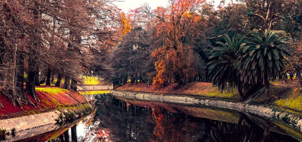 Prado Parkı Montevideo Vatandaşları Için Önemli Bir Mekandır Lgi Odağı — Stok fotoğraf