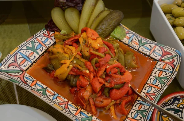 Zaalouk Tradycyjny Bakłażan Marokański Sałatka Pomidorowa Spożywane Jako Danie Boczne — Zdjęcie stockowe
