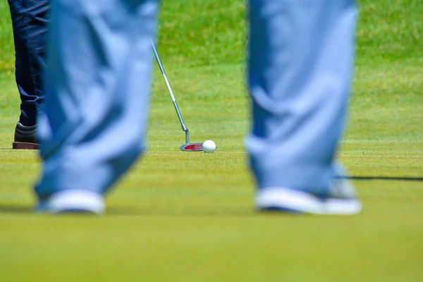 Golfozom Klub Labda Fogaknál Golfozom Golfütő Labda Készülődés Sho — Stock Fotó