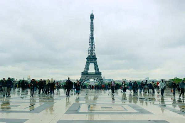 Torre Eiffel Gente — Foto de Stock