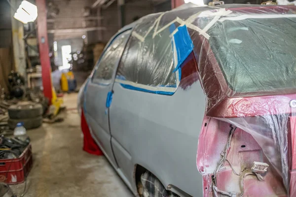 Pintura Carrocería Del Coche Con Pintura Roja — Foto de Stock