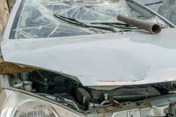 Iron Pipe Broken Windshield Hood Car Accident Incident Hooliganism — Stock Photo, Image