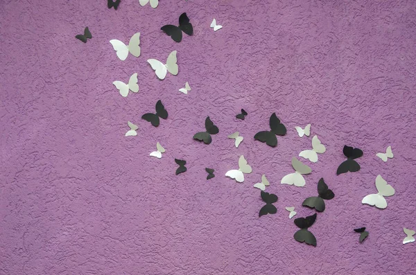 Mariposas Coloridas Textura Pared Púrpura Con Espacio Para Texto Puede — Foto de Stock