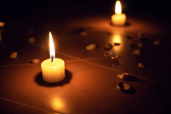 Pentagram Painted Floor Candles Lit Beads Lying Shells Scattered Concept — Stock Photo, Image