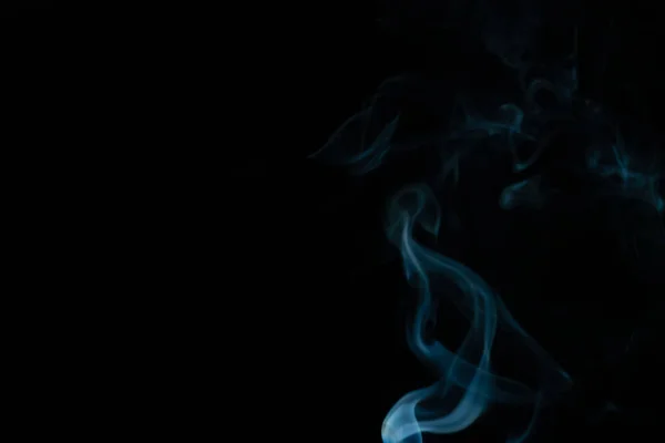 Mooie Abstracte Blauwe Rook Met Kopieerruimte Zwarte Achtergrond Rook Achtergrond — Stockfoto