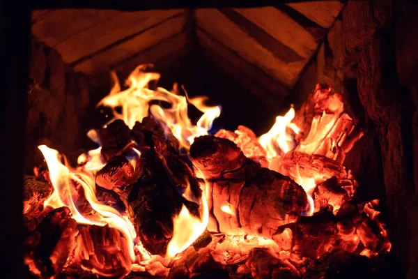 Primer Plano Leña Estufa Chimenea Concepto Calefacción Calor Fuego Comodidad —  Fotos de Stock