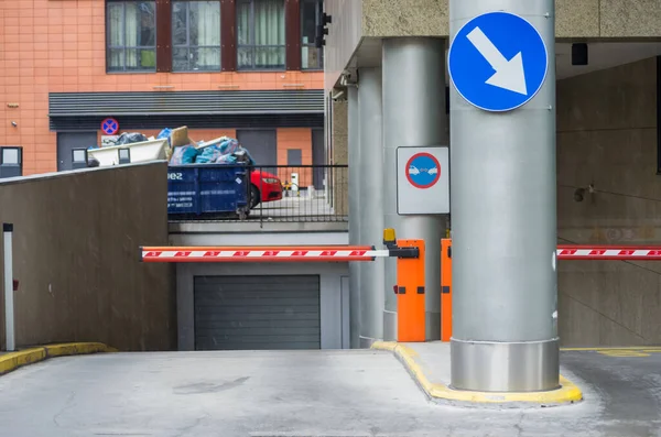 Residential area underground parking, the entrance of the booth — Stock Image Residential Area Underground Parking Entrance Booth Stock Photo