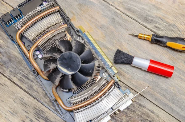 Polvo Computadora Tarjeta Video Del Refrigerador Cpu Cerca Para Arriba — Foto de Stock