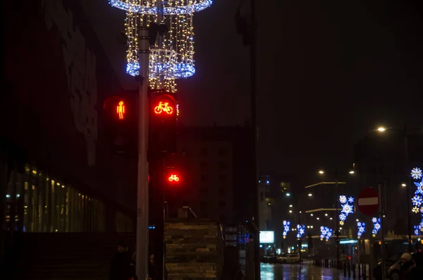Közlekedési Lámpa Piros Lámpával Gyalogosok Kerékpárosok Számára Egy Kerékpáros Alakjával — Stock Fotó