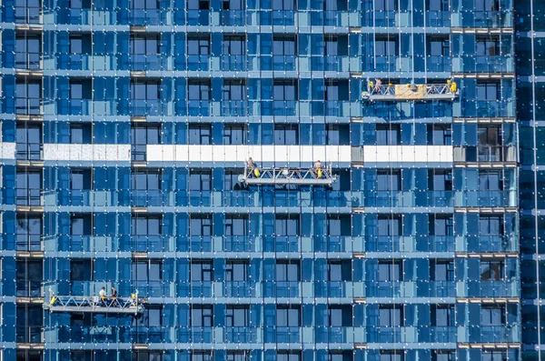 Construction Large Residential Complex Glass Sunny Day Three Hanging Construction — Stock Photo, Image