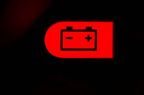 Ekran Symbole Baterii Ostrzegawczej Światła Samochodzie Deska Rozdzielcza Zbliżenie — Zdjęcie stockowe