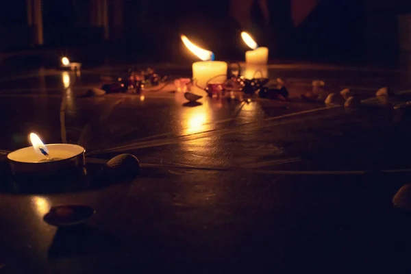 Pentagram Painted Floor Candles Lit Beads Lying Shells Scattered Concept — Stock Photo, Image