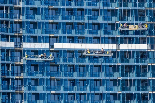 Construction Large Residential Complex Glass Sunny Day Three Hanging Construction — Stock Photo, Image