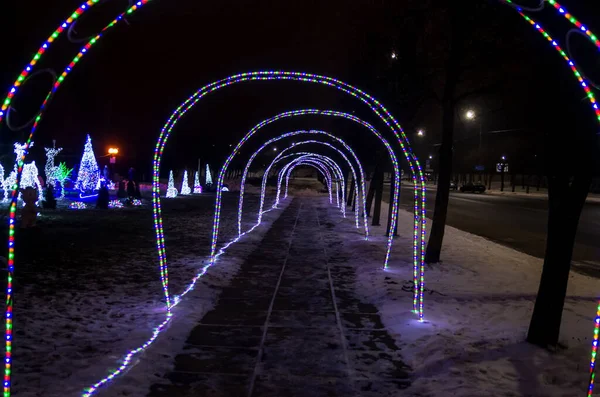 Lumières Noël Décorations Dans Les Rues Ville Veille Nouvel Noël — Photo