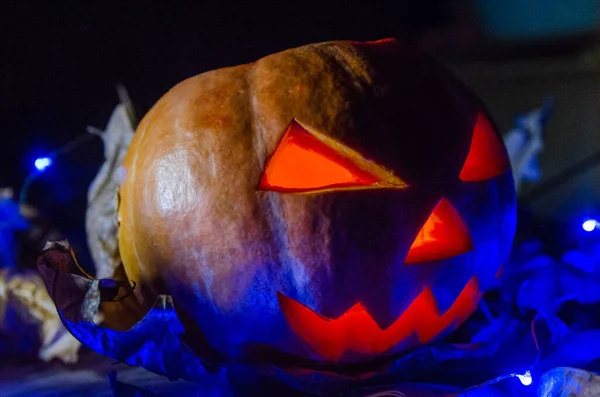 Ragyogó Tök Sötétben Közelkép Koncepció Halloween Háttér — Stock Fotó