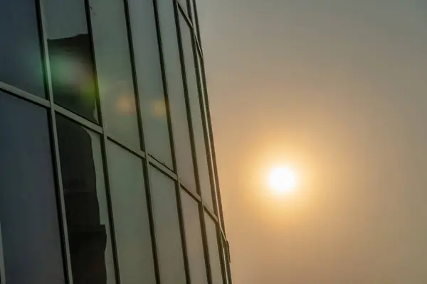 Άποψη Των Σύγχρονων Ουρανοξύστες Στην Επιχειρηματική Περιοχή Βράδυ Φως Στο — Φωτογραφία Αρχείου