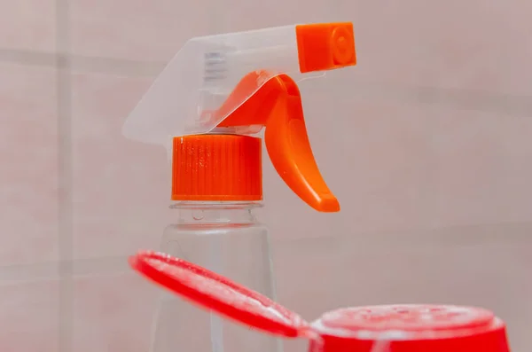 Cleaning Products Close Background Tiles Bathroom Red Caps Detergents — Stock Photo, Image