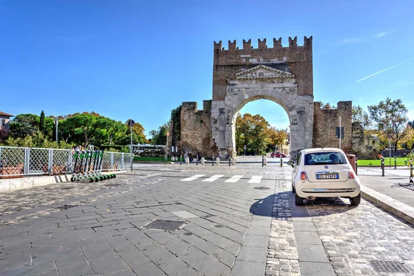 Rimini Italy October 2019 Arch Augustus Parked Fiat Car Electric — Stock Photo, Image