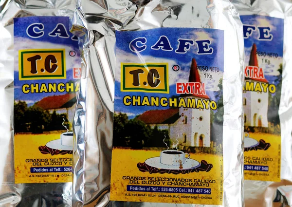 London August 2019 Three One Kilo Packets Peruvian Ground Coffee — Stock Photo, Image