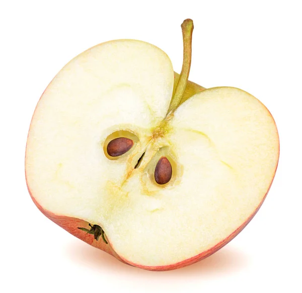 熟した赤いリンゴ半分フルーツ白い背景に分離されました クリッピング パスと赤い果実の半分 — ストック写真