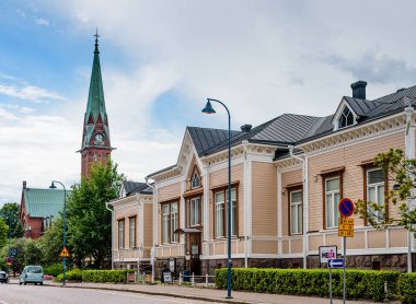 Kotka kasabası, Finlandiya - 4 Ağustos 2018: tarihi şehir merkezi. 