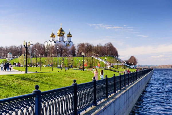 Yaroslavl Russia April 2018 Golden Ring Russia Uspensky Cathedral Strelka — Stock Photo, Image