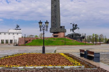 Moskova, Rusya - 2 Mayıs 2018: Moskova'yı gezin. Zafer parkı. Zafer anıtı.