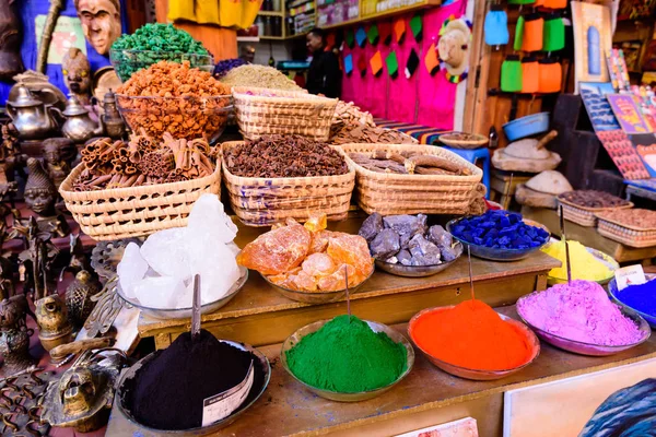 Marrakech Marokko December 2018 Kleurrijke Oostelijke Markt Tassen Van Specerijen — Stockfoto