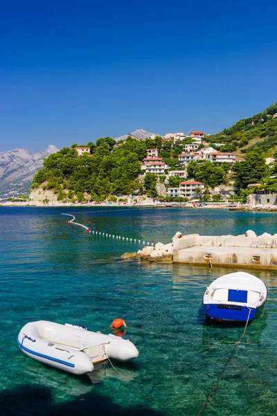Die Malerische Bucht Mit Booten Und Küste Brela Stadt Makarska — Stockfoto