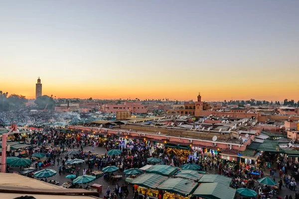 マラケシュ モロッコ 2018年12月9日 ジャマー フナ市場広場 ジェマ Jemaa Fnaa ジェマ Jemaa — ストック写真