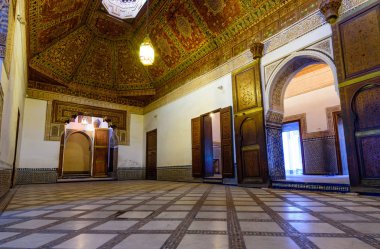 Marakeş, Fas - 9 Aralık 2018 Fas turu. Marakeş 'teki El Bahia Sarayı' nın avlusunda.