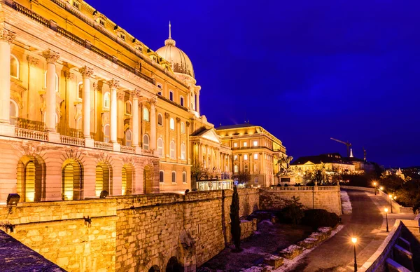 Hungarian Landmarks Royal Palace Budapest Night Hungary — Stock Photo, Image