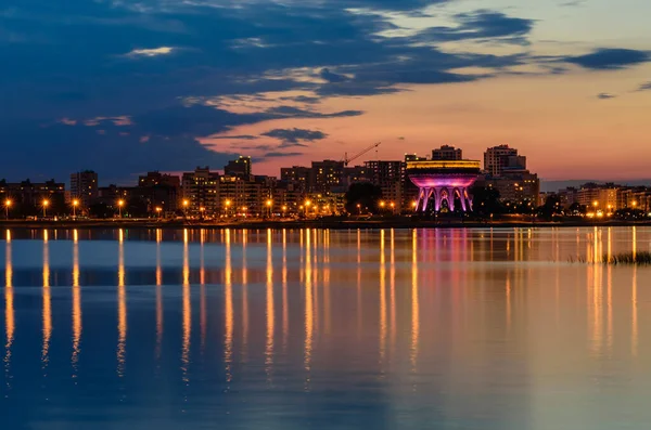 Bela Vista Noturna Dique Rio Kazanka Kazan Tatarstan Rússia — Fotografia de Stock