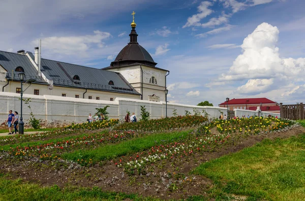 シヴィヤズスク タタールスタン ロシア 2016年6月12日 ロシアの人気のある観光地 シヴィヤズスク島の正教会 — ストック写真