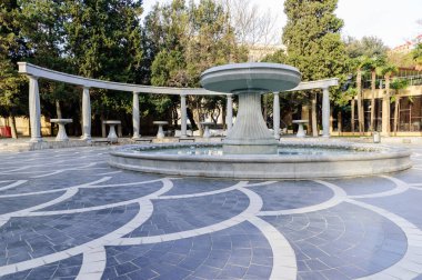Fıskiye meydanı, şehrin tarihi merkezi olan Bakü, Azerbaycan 'da pitoresk bir meydandır. 