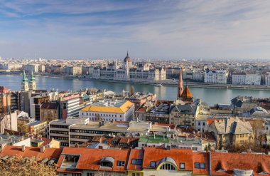 Parlamento ve Tuna, Budapeşte, Macaristan ile Budapeşte 'nin hava manzarası