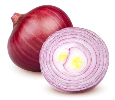 İzole edilmiş soğan. Bir kırmızı soğan ve kırmızı dilimlenmiş soğan kesme yolu ile beyaz zemin üzerinde izole
